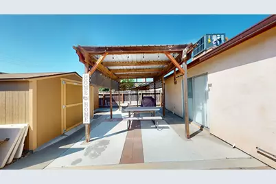 2604 Lincoln Oak Court, Modesto, CA 95355 - Photo 15