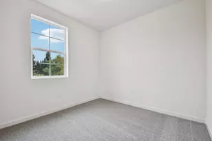 6451 Jacinto Ave, Sacramento, CA 95823 - Photo 13