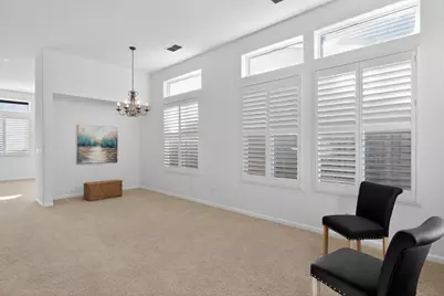 10157 Lofton Way, Elk Grove, CA 95757 - Photo 3