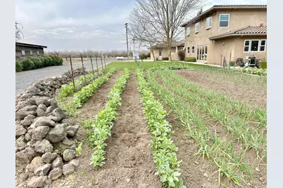 7484 Dusty Lane, Modesto, CA 95357 - Photo 27