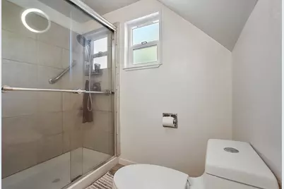 1005 Woodrow Avenue, Modesto, CA 95350 - Photo 11