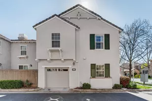 7 Villa Gardens Ct, Roseville, CA 95678 - Photo 5