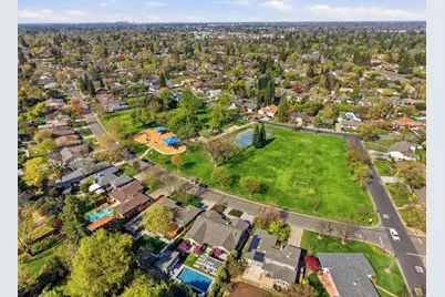 1700 Rolling Hills Road, Sacramento, CA 95864 - Photo 67