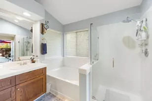 100 Hensey Ct, Folsom, CA 95630 - Photo 27