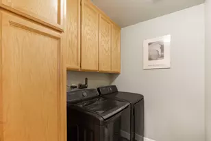 100 Hensey Ct, Folsom, CA 95630 - Photo 29