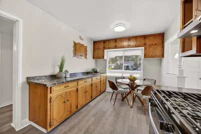 5676 James Way, Sacramento, CA 95822 - Photo 7