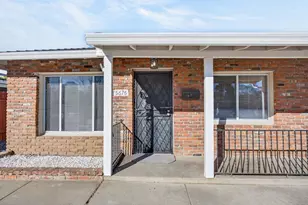 5676 James Wy, Sacramento, CA 95822 - Photo 39