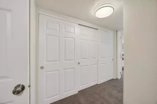 5676 James Wy, Sacramento, CA 95822 - Photo 19