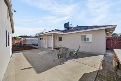 5676 James Way, Sacramento, CA 95822 - Photo 33