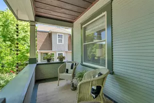 2720 Portola Way, Sacramento, CA 95818 - Photo 3