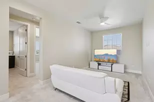 2464 Dilip Dr, Manteca, CA 95337 - Photo 25