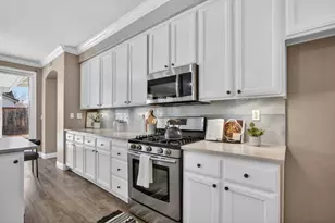 139 Ainger Cir, Sacramento, CA 95835 - Photo 9