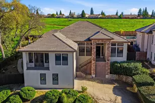 3813 Calverhall Way, Rocklin, CA 95677 - Photo 3