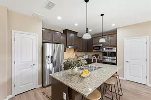 1105 Branston Dr, Roseville, CA 95747 - Photo 7