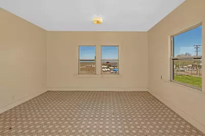 9084 O Street, South Dos Palos, CA 93665 - Photo 19