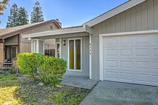 8754 Mellowdawn Way, Orangevale, CA 95662 - Photo 3