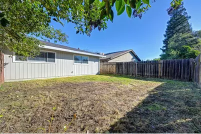 8754 Mellowdawn Way, Orangevale, CA 95662 - Photo 31