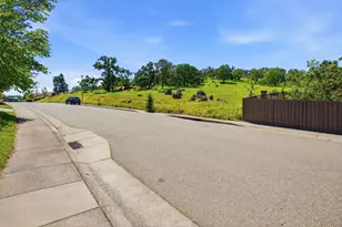 848 Morningside Dr, Folsom, CA 95630 - Photo 9