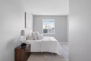 2403 Clemente Ln, Tracy, CA 95377 - Photo 17