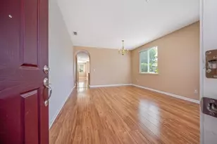 5040 Kankakee Dr, Sacramento, CA 95835 - Photo 5