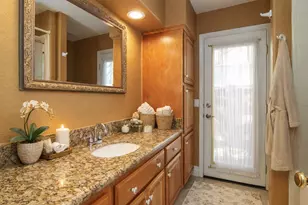 11939 Old Eureka Way, Gold River, CA 95670 - Photo 19
