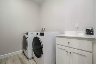 1705 Stetson Cir, West Sacramento, CA 95691 - Photo 37