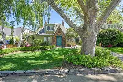 2945 27th Street, Sacramento, CA 95818 - Photo 5