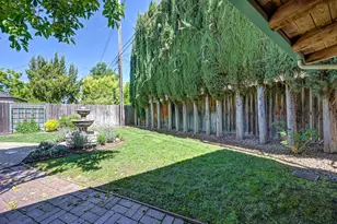 2945 27th St, Sacramento, CA 95818 - Photo 47