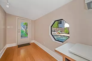 2945 27th St, Sacramento, CA 95818 - Photo 39