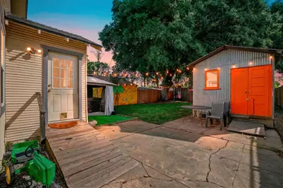 3541 38th Street, Sacramento, CA 95817 - Photo 17