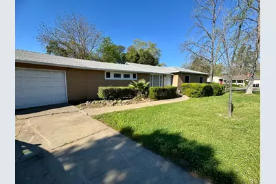 2611 Foothill Drive, Carmichael, CA 95608 - Photo 3