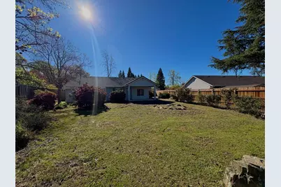 11919 Brooke Crest Drive, Auburn, CA 95602 - Photo 9