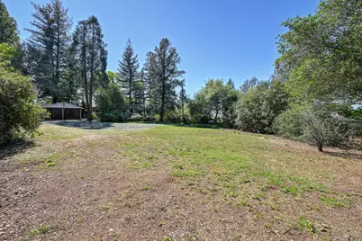 12195 Holly Vista Way, Auburn, CA 95603 - Photo 13