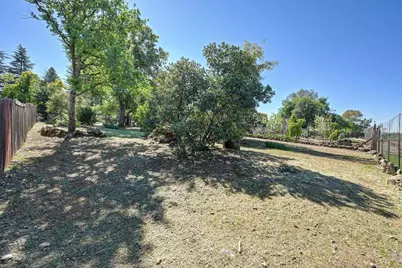 12195 Holly Vista Way, Auburn, CA 95603 - Photo 7