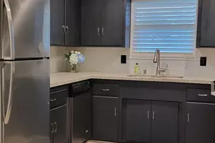 702 Elm Ave, Galt, CA 95632 - Photo 3