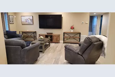 702 Elm Avenue, Galt, CA 95632 - Photo 5