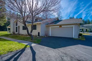 39 Aspen Cir, Blairsden-Graeagle, CA 96103 - Photo 3