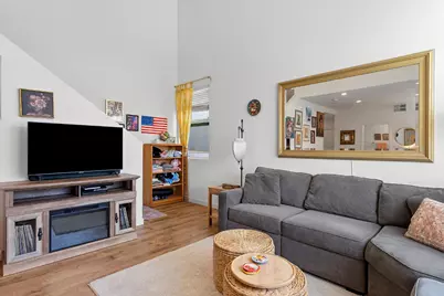 2411 Cleat Lane #304, Sacramento, CA 95818 - Photo 7