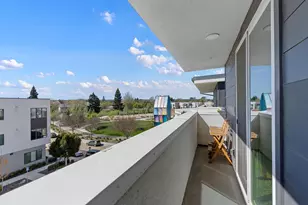 2411 Cleat Ln, Sacramento, CA 95818 - Photo 1