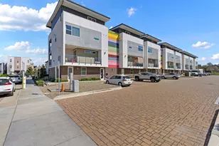 2411 Cleat Ln, Sacramento, CA 95818 - Photo 17