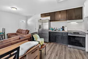 2504 Paradise Rd, Modesto, CA 95358 - Photo 3