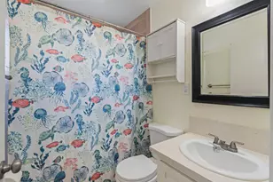 2313 Laredo Rd, Sacramento, CA 95825 - Photo 15