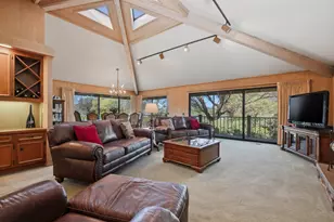 8860 Auburn Valley Rd, Auburn, CA 95602 - Photo 13