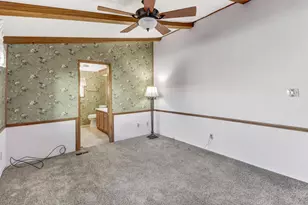 Stagecoach Dr, Sacramento, CA 95842 - Photo 25