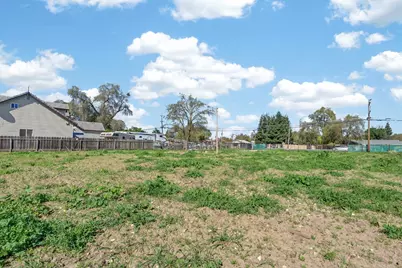 2508 Paradise Road, Modesto, CA 95351 - Photo 3