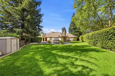 8867 Chex Court, Elk Grove, CA 95624 - Photo 5