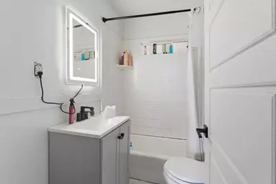 2820 Fruitridge Road, Sacramento, CA 95820 - Photo 5