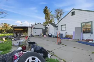 2820 Fruitridge Rd, Sacramento, CA 95820 - Photo 11