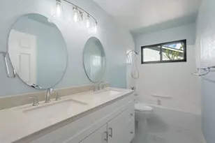 881 Spur Way, Galt, CA 95632 - Photo 37