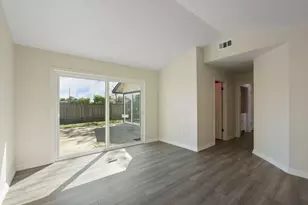 881 Spur Way, Galt, CA 95632 - Photo 9